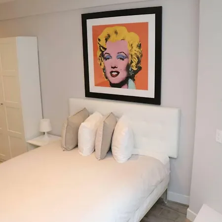 Stylish Studio In Brookline-5Min Train To Boston.. #2 Extérieur photo