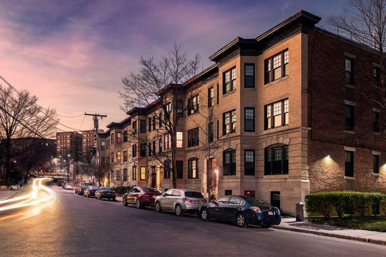 Stylish In Brookline-5min Train To Boston.. #2 Appartement *